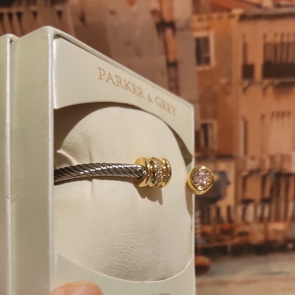 Silver and Gold Plated Bracelet - Picture 12 of 13